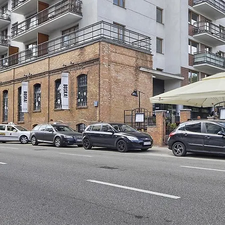 V Ajax Metro Stadion Narodowy *